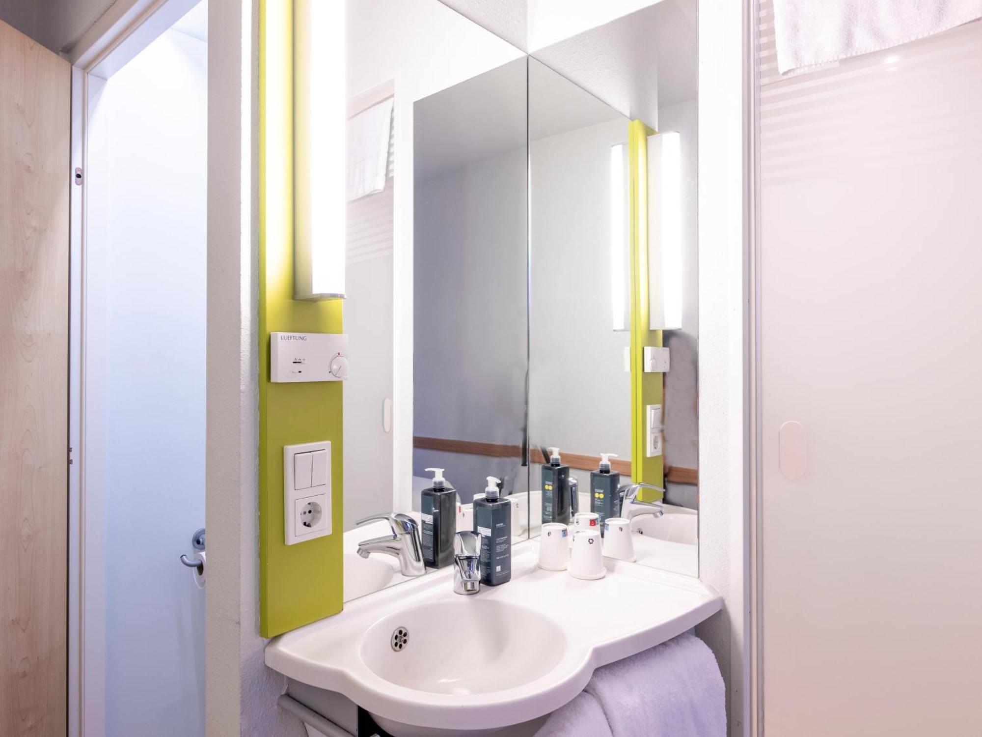 B&B Hotel Dortmund-Airport Holzwickede Dış mekan fotoğraf